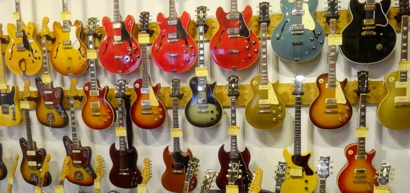 Gibson Guitars